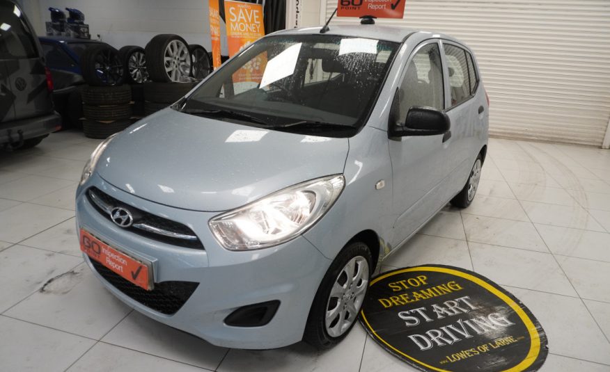 2013 (AUG) HYUNDAI i10 1.2 CLASSIC 5 DOOR with ONLY 69K — GREAT FIRST CAR LOW INSURANCE — ONLY £20 TAX