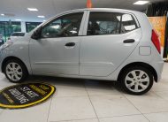 2013 (AUG) HYUNDAI i10 1.2 CLASSIC 5 DOOR with ONLY 69K — GREAT FIRST CAR LOW INSURANCE — ONLY £20 TAX