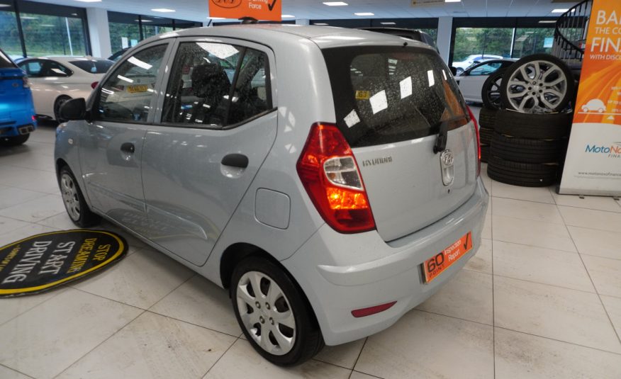 2013 (AUG) HYUNDAI i10 1.2 CLASSIC 5 DOOR with ONLY 69K — GREAT FIRST CAR LOW INSURANCE — ONLY £20 TAX