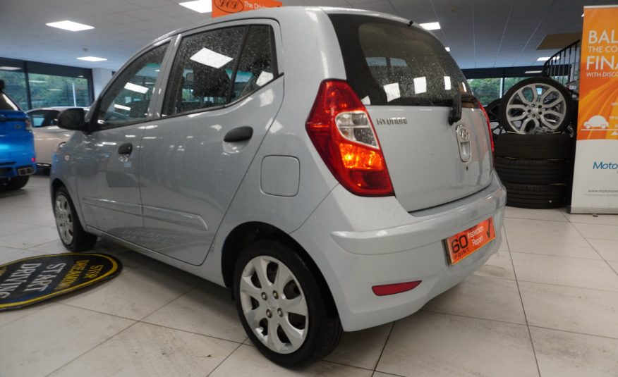 2013 (AUG) HYUNDAI i10 1.2 CLASSIC 5 DOOR with ONLY 69K — GREAT FIRST CAR LOW INSURANCE — ONLY £20 TAX