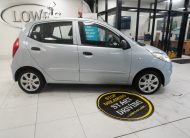 2013 (AUG) HYUNDAI i10 1.2 CLASSIC 5 DOOR with ONLY 69K — GREAT FIRST CAR LOW INSURANCE — ONLY £20 TAX