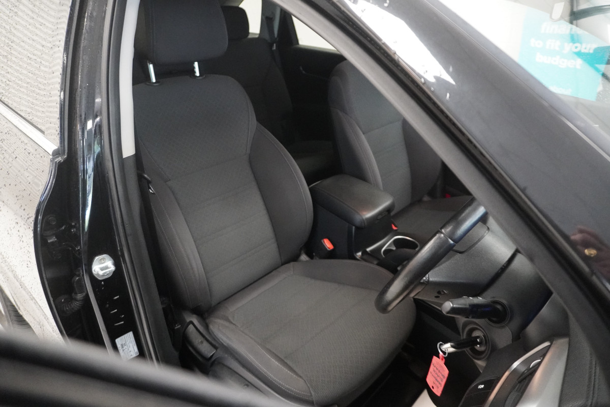 2016 (AUG) KIA SORENTO 2.2 CRDi KX-1 (4 WHEEL DRIVE) — 7 SEATER — ONLY 59,000 MILES