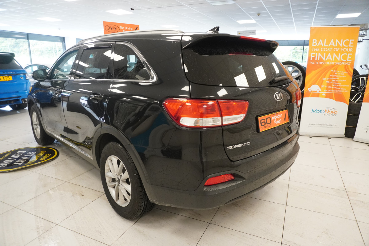 2016 (AUG) KIA SORENTO 2.2 CRDi KX-1 (4 WHEEL DRIVE) — 7 SEATER — ONLY 59,000 MILES