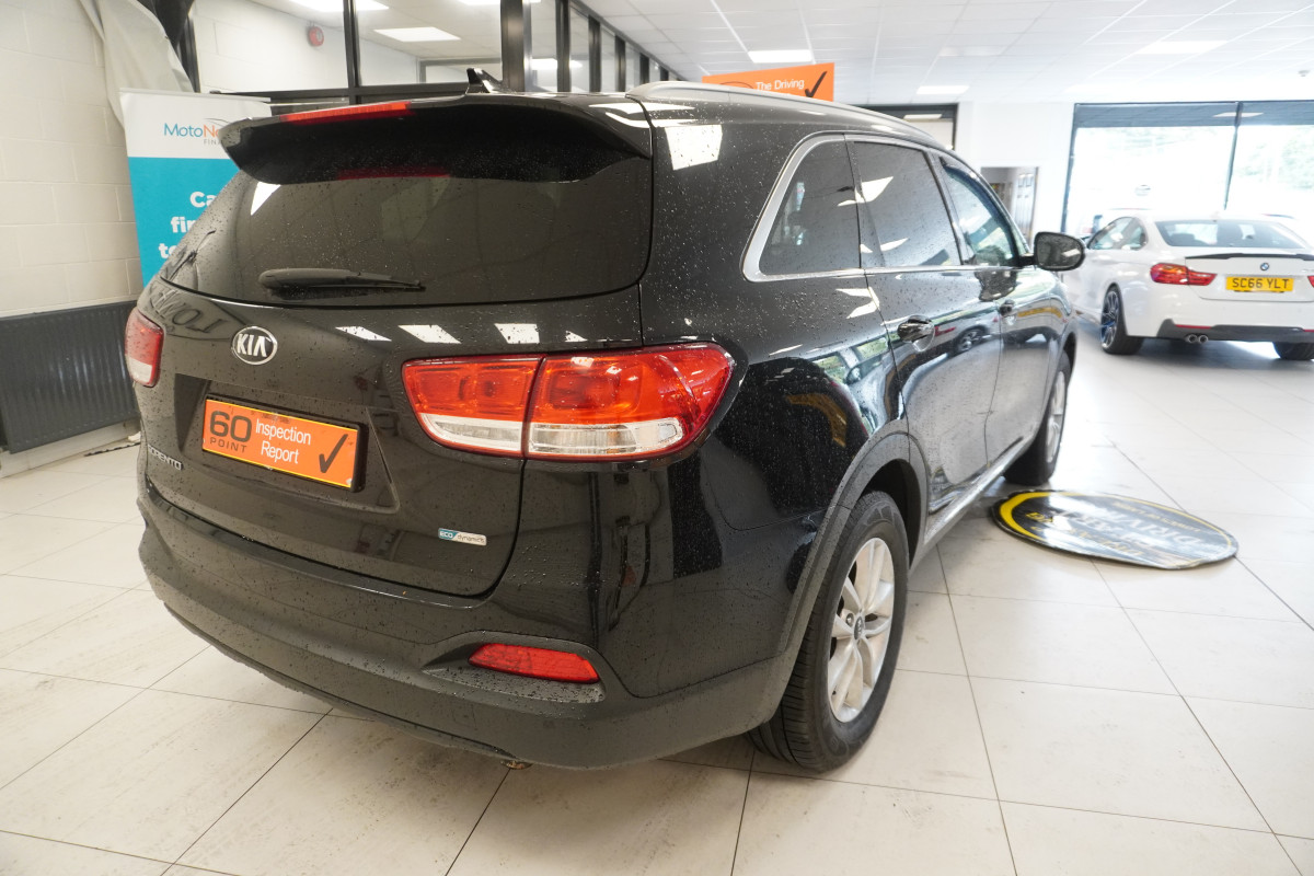 2016 (AUG) KIA SORENTO 2.2 CRDi KX-1 (4 WHEEL DRIVE) — 7 SEATER — ONLY 59,000 MILES
