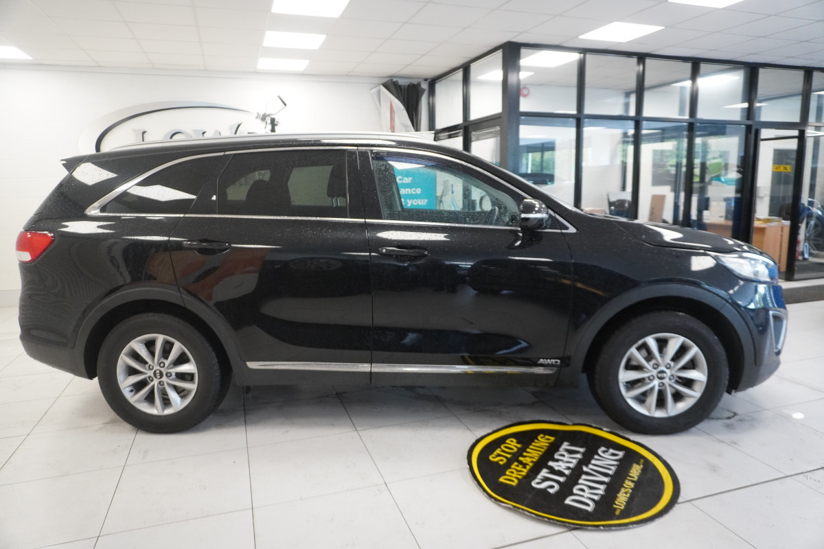 2016 (AUG) KIA SORENTO 2.2 CRDi KX-1 (4 WHEEL DRIVE) — 7 SEATER — ONLY 59,000 MILES