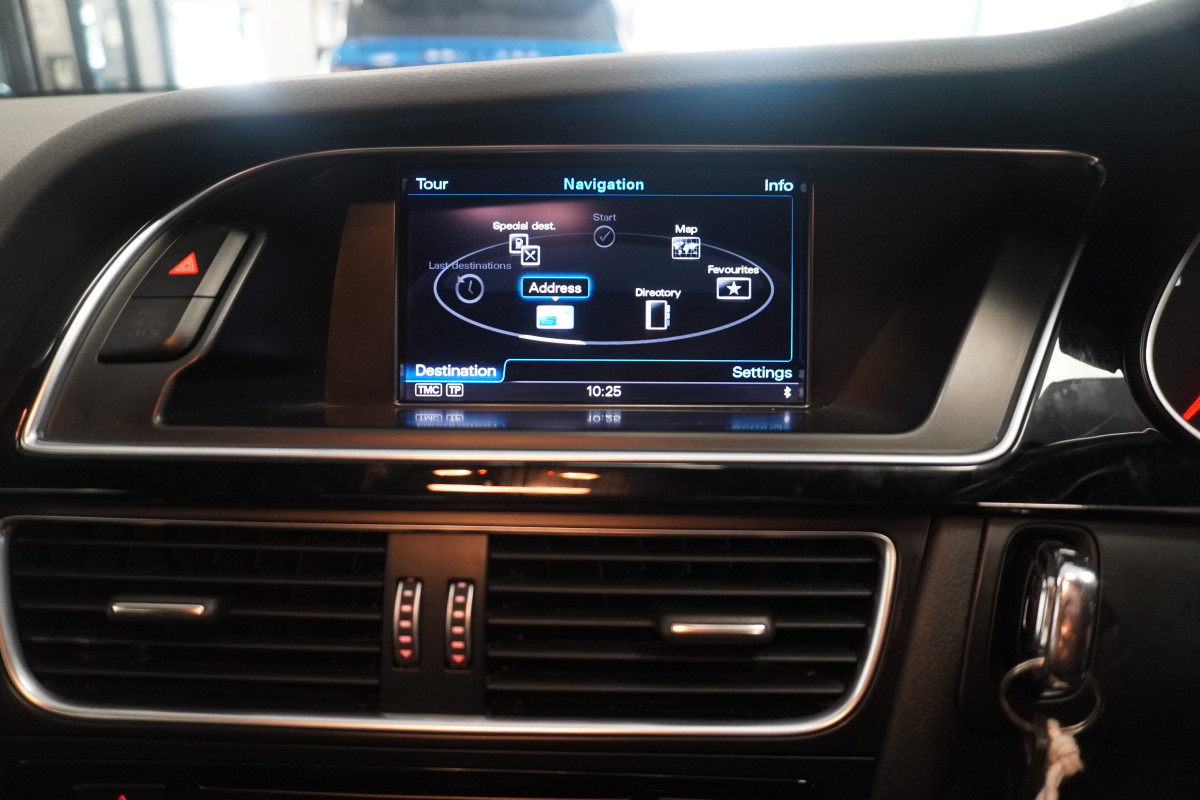 2015 AUDI A4 2.0 TDi S LINE BLACK EDITION PLUS in SEPANG BLUE with BLACK LEATHER & 19″ ALLOYS