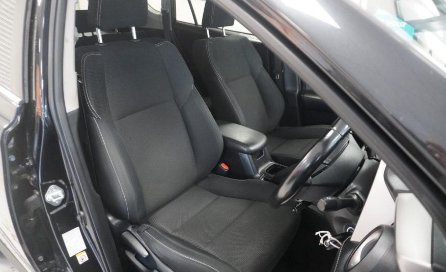 2017 TOYOTA RAV4 2.0 D-4D BUSINESS EDITION TSS NAV with SAT NAV, REAR CAMERA, FSH (6 STAMPS)