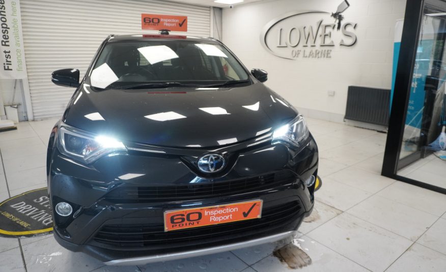 2017 TOYOTA RAV4 2.0 D-4D BUSINESS EDITION TSS NAV with SAT NAV, REAR CAMERA, FSH (6 STAMPS)