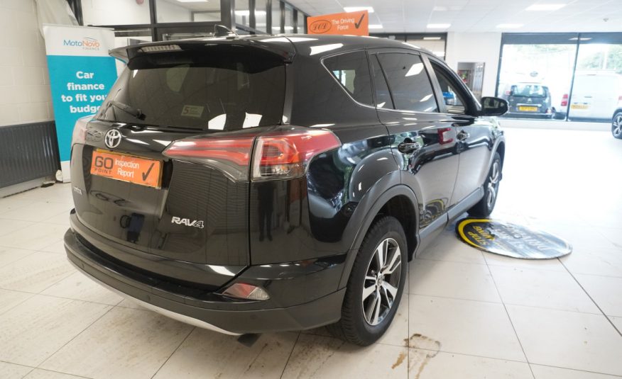 2017 TOYOTA RAV4 2.0 D-4D BUSINESS EDITION TSS NAV with SAT NAV, REAR CAMERA, FSH (6 STAMPS)