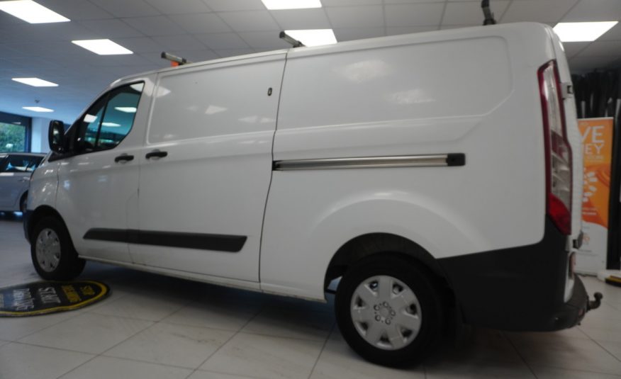 2017 (SEPT) FORD TRANSIT CUSTOM 2.0 TDCi EcoBlue 130PS — NO VAT