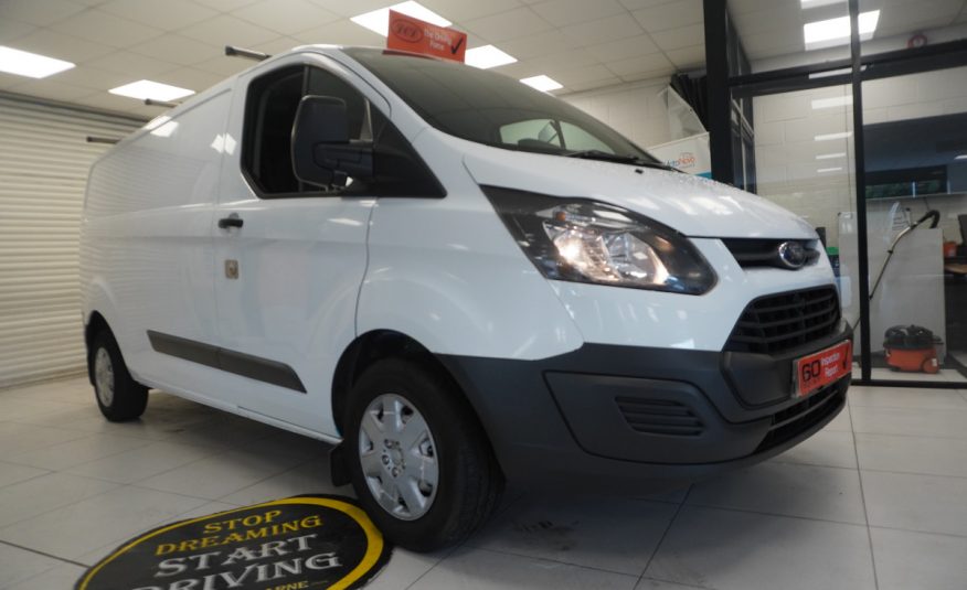 2017 (SEPT) FORD TRANSIT CUSTOM 2.0 TDCi EcoBlue 130PS — NO VAT