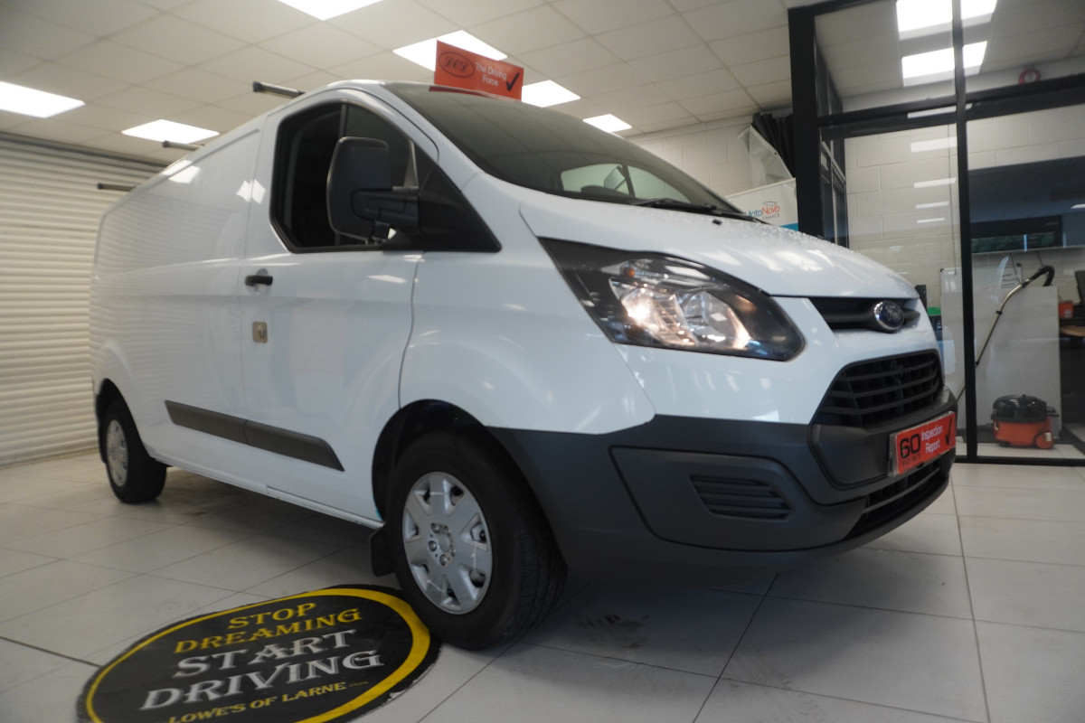 2017 (SEPT) FORD TRANSIT CUSTOM 2.0 TDCi EcoBlue 130PS — NO VAT