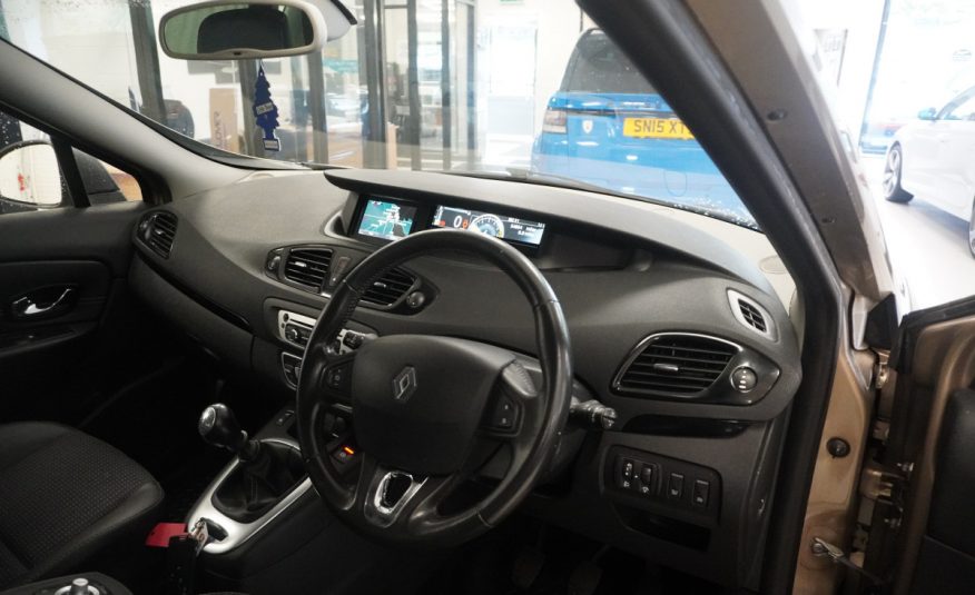 2016 RENAULT SCENIC 1.5 DCI DYNAMIQUE S NAV with ONLY 54,000 MILES — LEATHER & NAV — £20 ROAD TAX