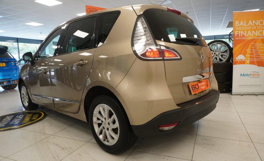 2016 RENAULT SCENIC 1.5 DCI DYNAMIQUE S NAV with ONLY 54,000 MILES — LEATHER & NAV — £20 ROAD TAX
