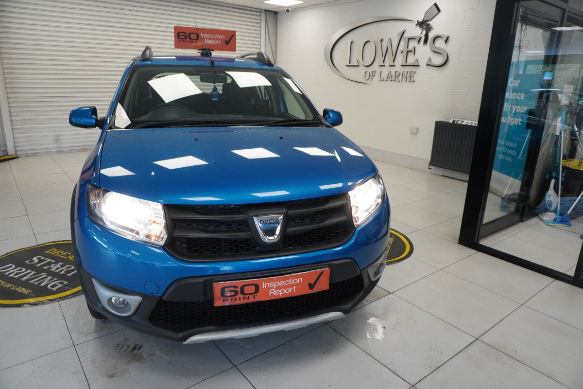 2015 SANDERO STEPWAY 0.9 TCe AMBIANCE with ONLY 84,000 MILES