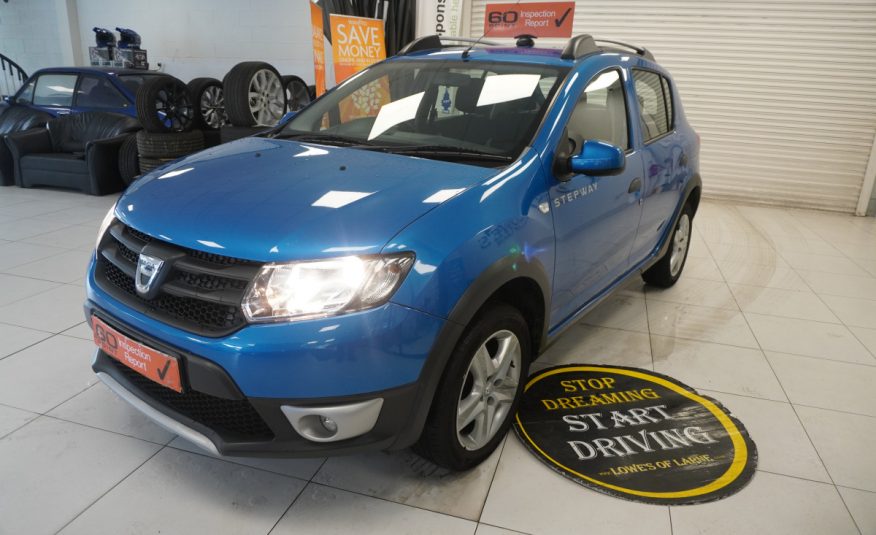 2015 SANDERO STEPWAY 0.9 TCe AMBIANCE with ONLY 84,000 MILES