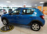 2015 SANDERO STEPWAY 0.9 TCe AMBIANCE with ONLY 84,000 MILES
