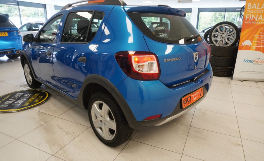 2015 SANDERO STEPWAY 0.9 TCe AMBIANCE with ONLY 84,000 MILES