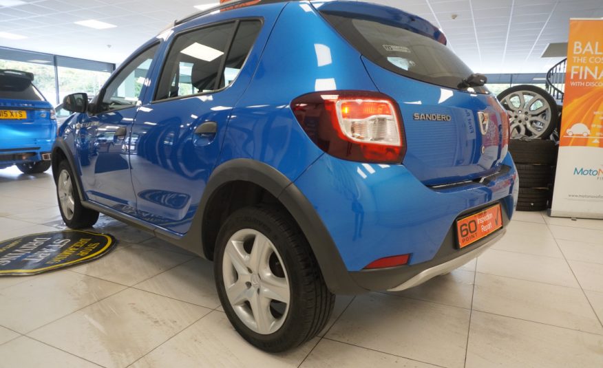 2015 SANDERO STEPWAY 0.9 TCe AMBIANCE with ONLY 84,000 MILES