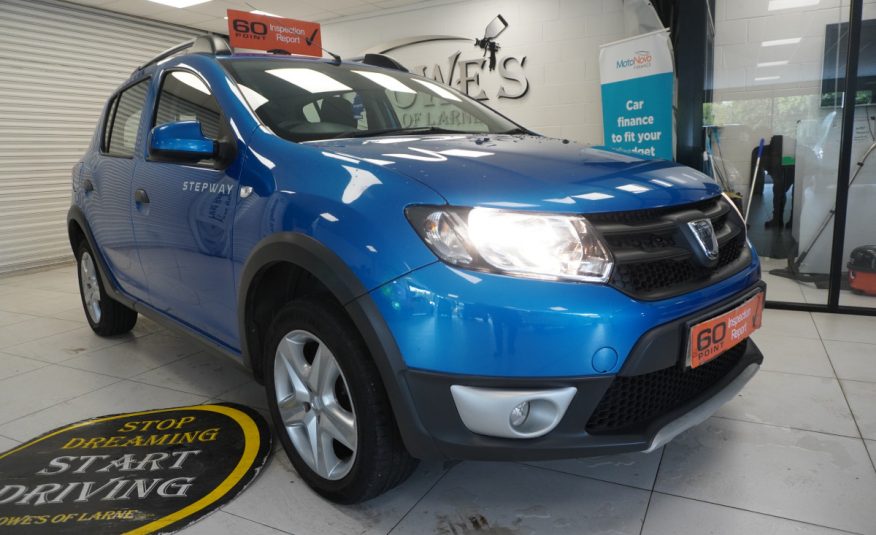 2015 SANDERO STEPWAY 0.9 TCe AMBIANCE with ONLY 84,000 MILES