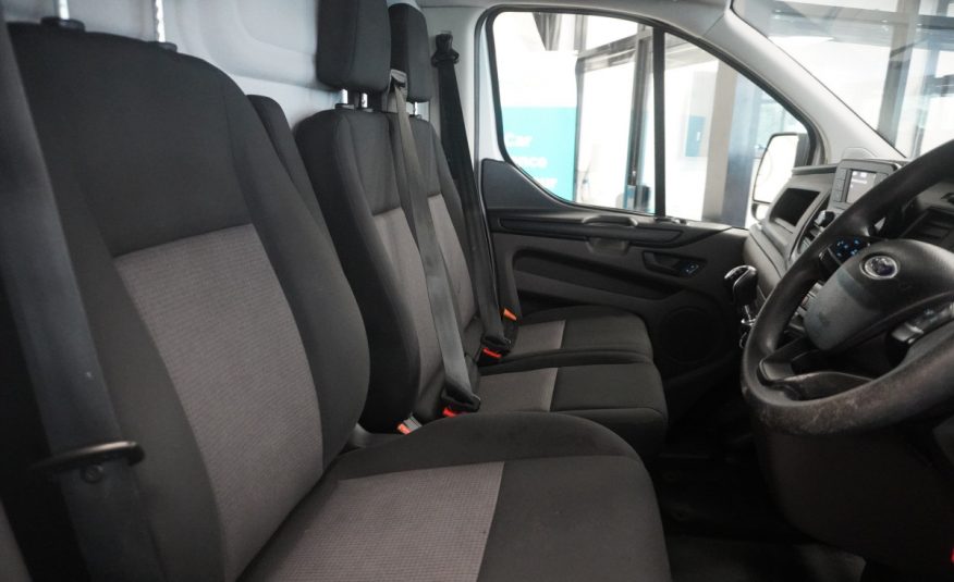 2019 (NOV) FORD TRANSIT CUSTOM 2.0 TDCi 300 EcoBlue LEADER — NO VAT — ONLY 87K