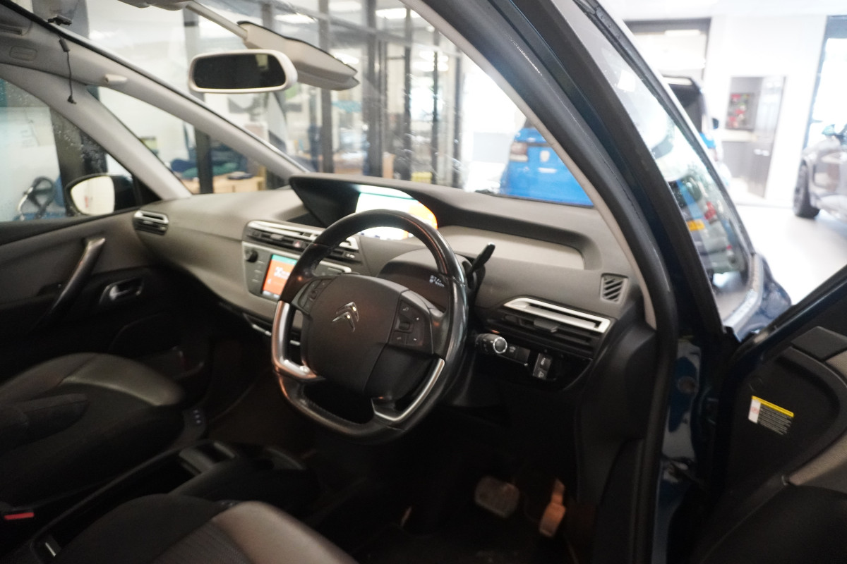 2020 CITROEN GRAND C4 SPACE TOURER 1.5 BlueHDi FEEL PLUS –AUTOMATIC — BLACK LEATHER — 7 SEATER