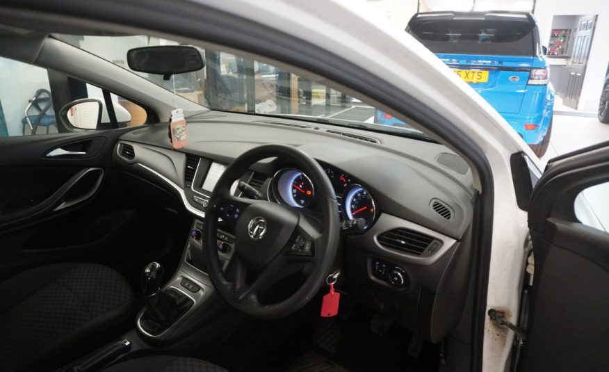 2016 VAUXHALL ASTRA 1.6CDTi DESIGN (NEW MODEL) ONLY £20 ROAD TAX