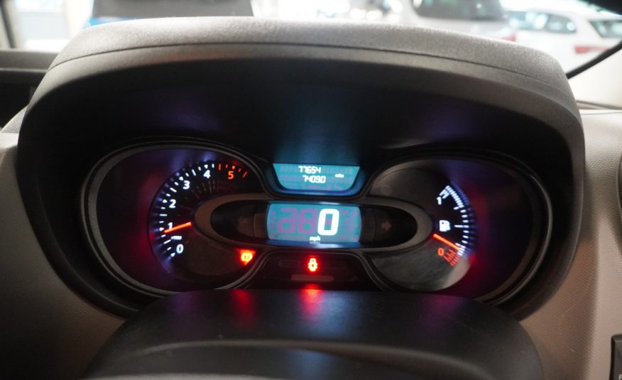 2019 RENAULT TRAFIC 1.6 DCi SL27 BUSINESS EDITION PLUS — ONLY 77K — STUNNING CONDITION — NO VAT