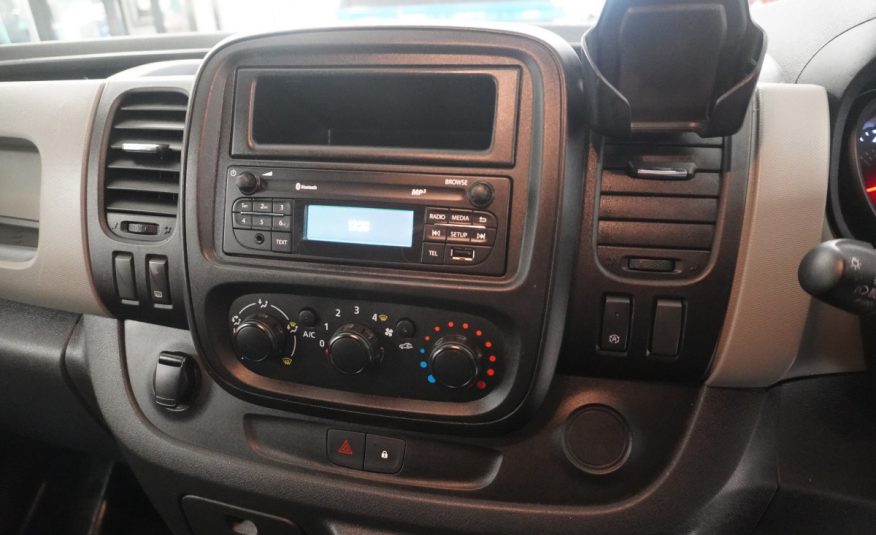 2019 RENAULT TRAFIC 1.6 DCi SL27 BUSINESS EDITION PLUS — ONLY 77K — STUNNING CONDITION — NO VAT