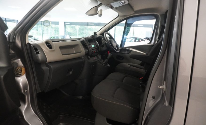 2019 RENAULT TRAFIC 1.6 DCi SL27 BUSINESS EDITION PLUS — ONLY 77K — STUNNING CONDITION — NO VAT