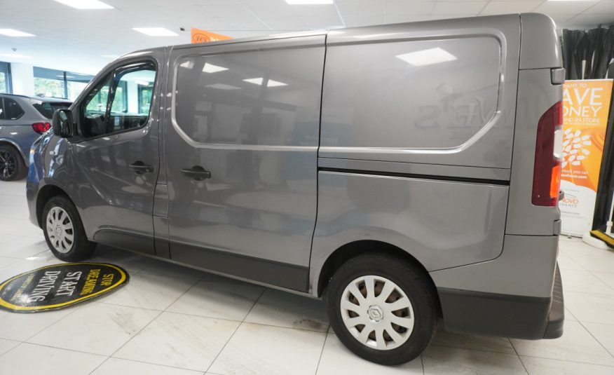 2019 RENAULT TRAFIC 1.6 DCi SL27 BUSINESS EDITION PLUS — ONLY 77K — STUNNING CONDITION — NO VAT