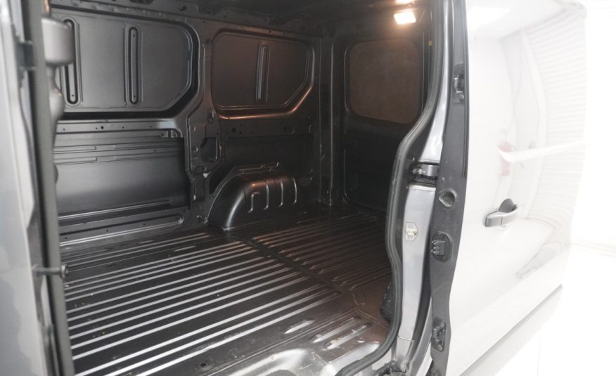 2019 RENAULT TRAFIC 1.6 DCi SL27 BUSINESS EDITION PLUS — ONLY 77K — STUNNING CONDITION — NO VAT