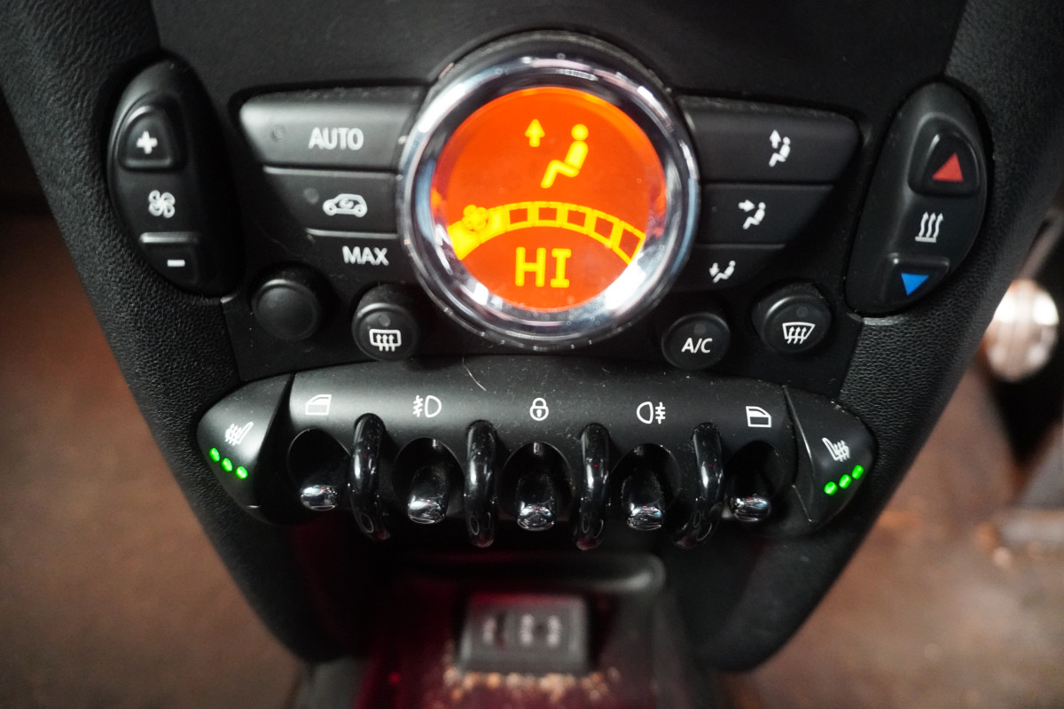 2012 (DEC) MINI COOPER S DIESEL — FULL JOHN COOPER WORKS BODY KIT — ONLY £35 TAX