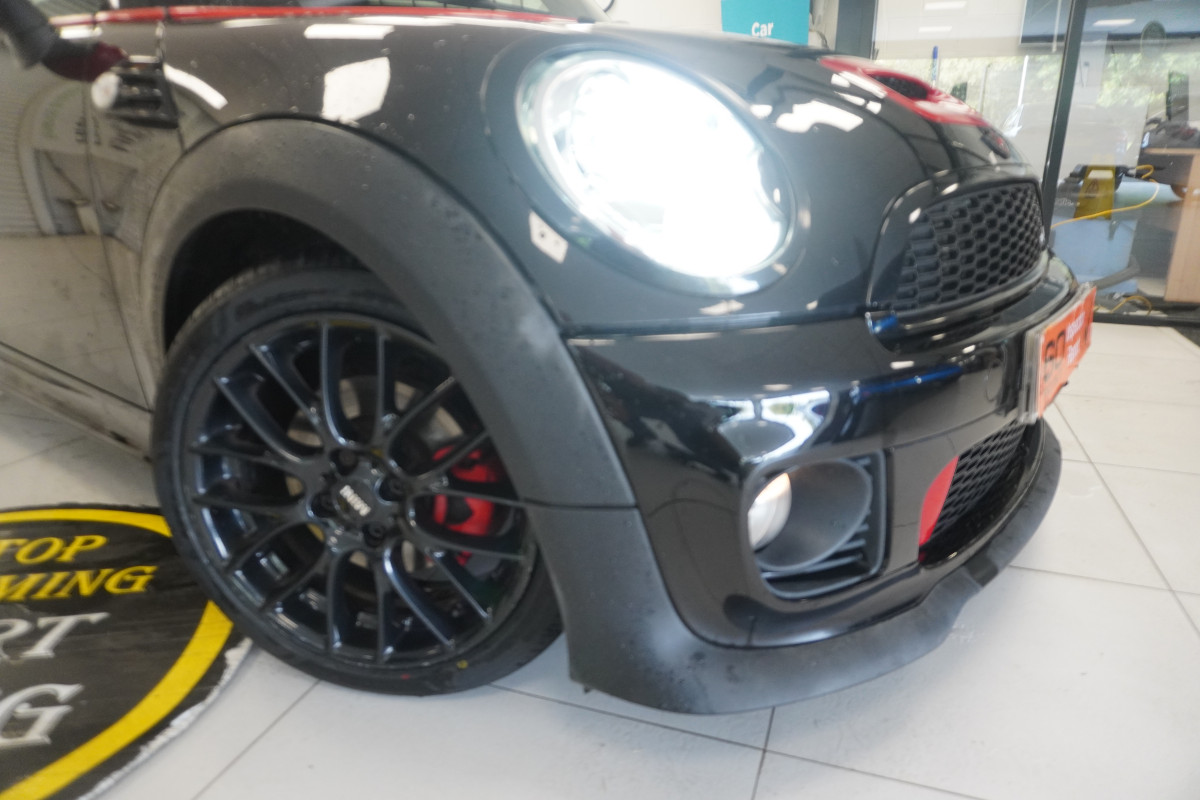 2012 (DEC) MINI COOPER S DIESEL — FULL JOHN COOPER WORKS BODY KIT — ONLY £35 TAX