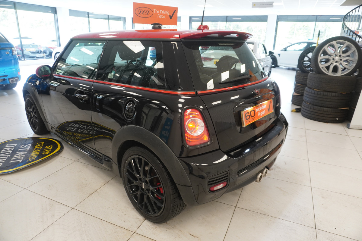 2012 (DEC) MINI COOPER S DIESEL — FULL JOHN COOPER WORKS BODY KIT — ONLY £35 TAX