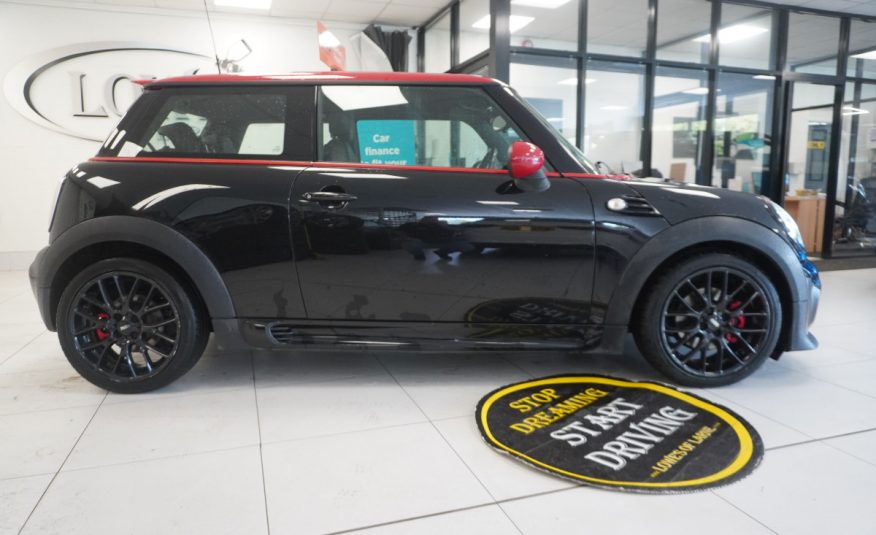 2012 (DEC) MINI COOPER S DIESEL — FULL JOHN COOPER WORKS BODY KIT — ONLY £35 TAX