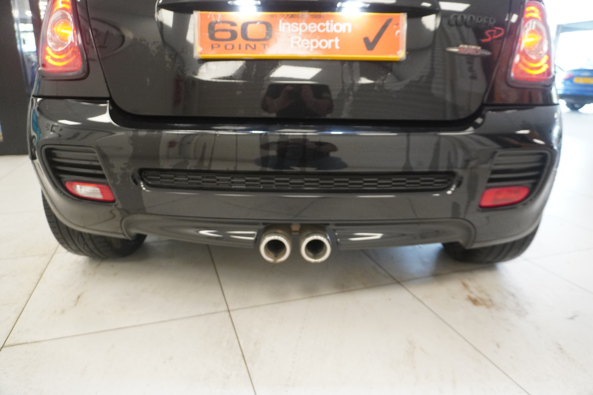 2012 (DEC) MINI COOPER S DIESEL — FULL JOHN COOPER WORKS BODY KIT — ONLY £35 TAX
