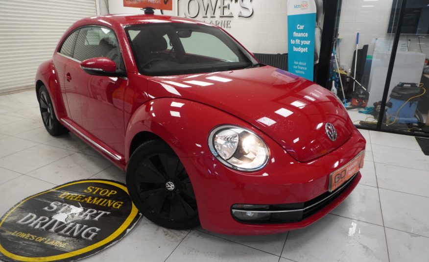 2015 (JULY) VW BEETLE 2.0 TDi BMT DESIGN ONLY 75K — STUNNING CAR