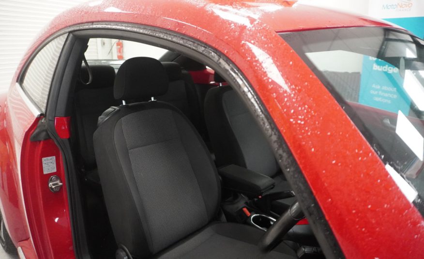 2015 (JULY) VW BEETLE 2.0 TDi BMT DESIGN ONLY 75K — STUNNING CAR