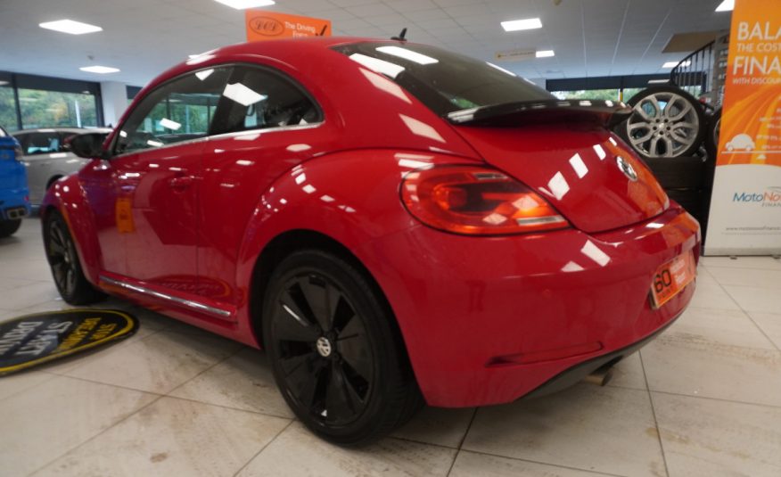 2015 (JULY) VW BEETLE 2.0 TDi BMT DESIGN ONLY 75K — STUNNING CAR