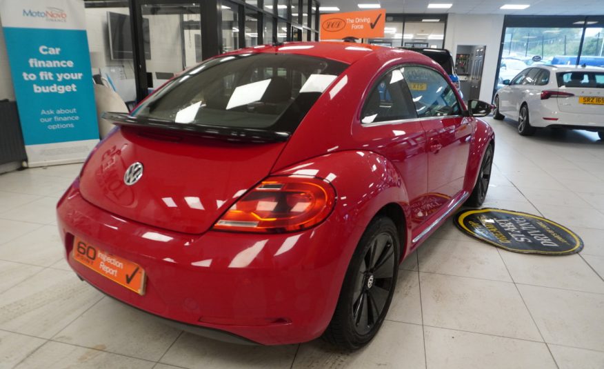 2015 (JULY) VW BEETLE 2.0 TDi BMT DESIGN ONLY 75K — STUNNING CAR