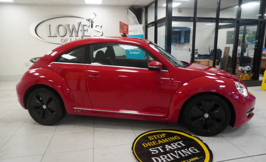 2015 (JULY) VW BEETLE 2.0 TDi BMT DESIGN ONLY 75K — STUNNING CAR
