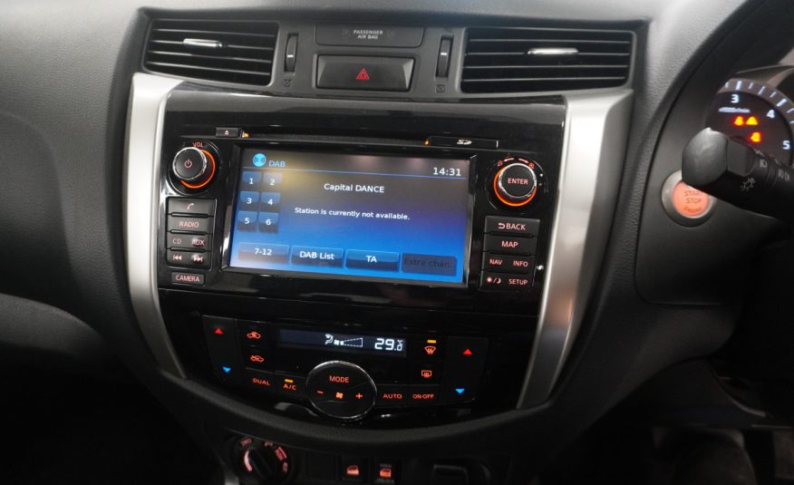 2019 NISSAN NAVARA 2.3 DCi TEKNA AUTOMATIC, LEATHER, SAT NAV, SUNROOF, ***NO VAT***