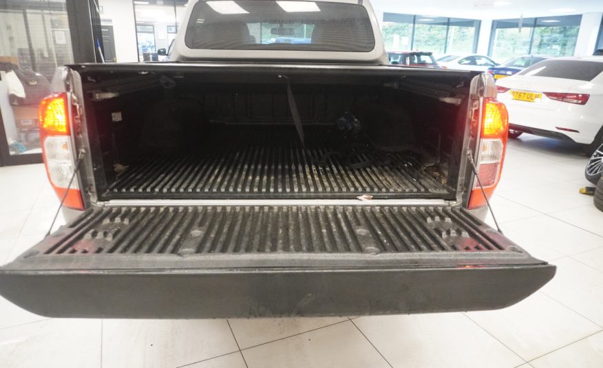 2019 NISSAN NAVARA 2.3 DCi TEKNA AUTOMATIC, LEATHER, SAT NAV, SUNROOF, ***NO VAT***