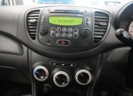 2010 (MAR) HYUNDAI i10 1.2 CLASSIC 5 DOOR with ONLY 49K — GREAT FIRST CAR LOW INSURANCE — ONLY £35 TAX