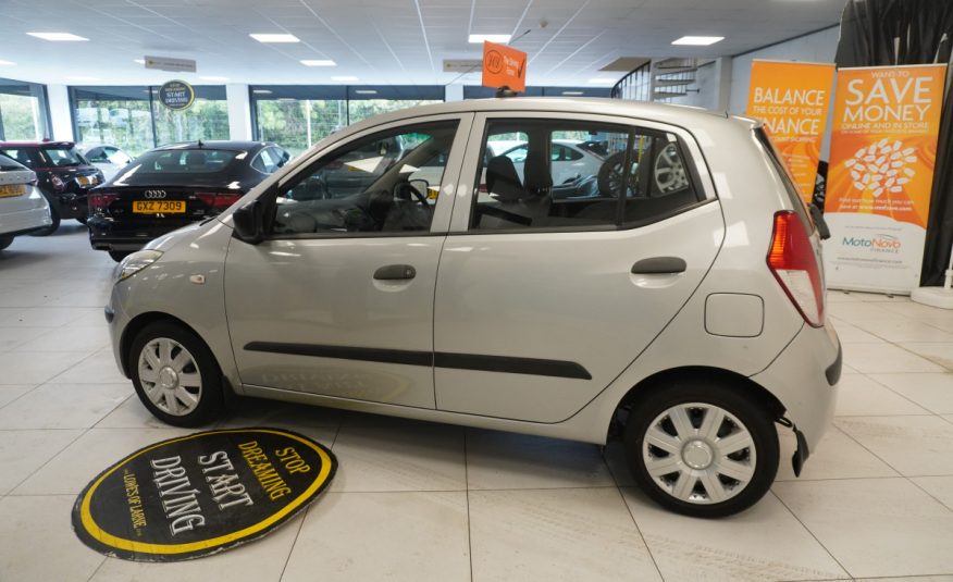 2010 (MAR) HYUNDAI i10 1.2 CLASSIC 5 DOOR with ONLY 49K — GREAT FIRST CAR LOW INSURANCE — ONLY £35 TAX