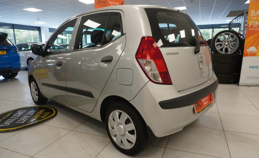 2010 (MAR) HYUNDAI i10 1.2 CLASSIC 5 DOOR with ONLY 49K — GREAT FIRST CAR LOW INSURANCE — ONLY £35 TAX