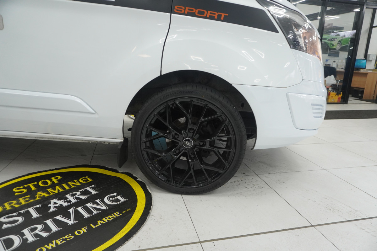 2017 (SEPT) FORD TRANSIT CUSTOM 2.0 TDCi EcoBlue 130PS