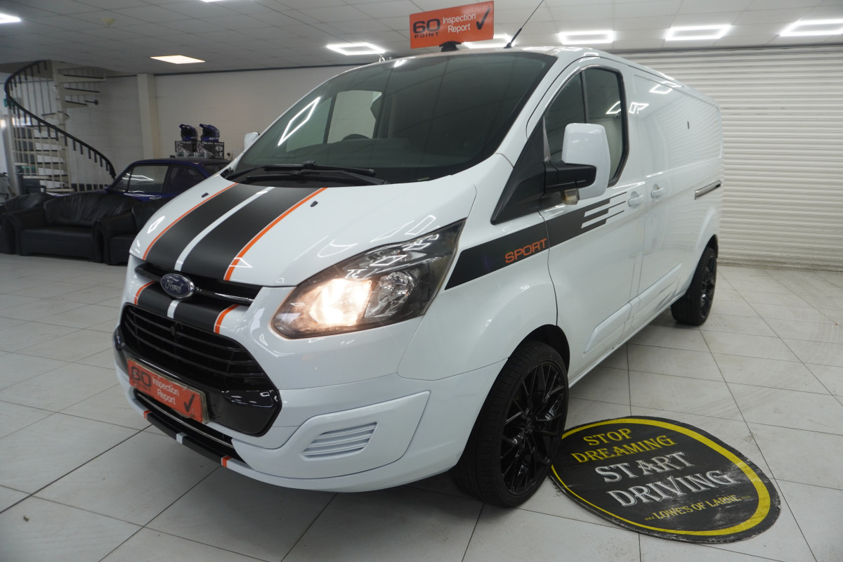 2017 (SEPT) FORD TRANSIT CUSTOM 2.0 TDCi EcoBlue 130PS