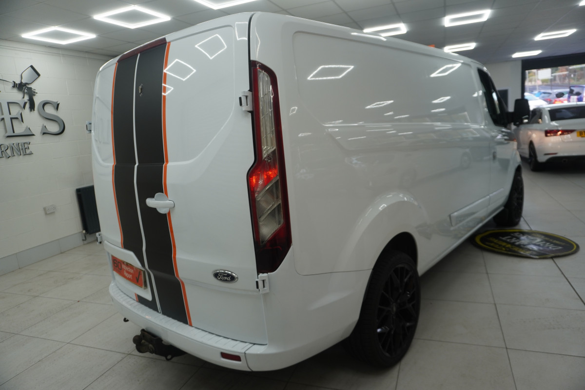 2017 (SEPT) FORD TRANSIT CUSTOM 2.0 TDCi EcoBlue 130PS